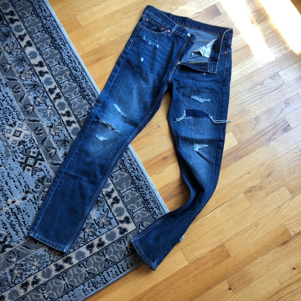 Levi’s Men’s 510 distressed dark wash jeans